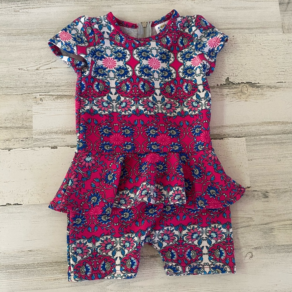 Dot Dot Smile Girl’s Romper Size 3/4
